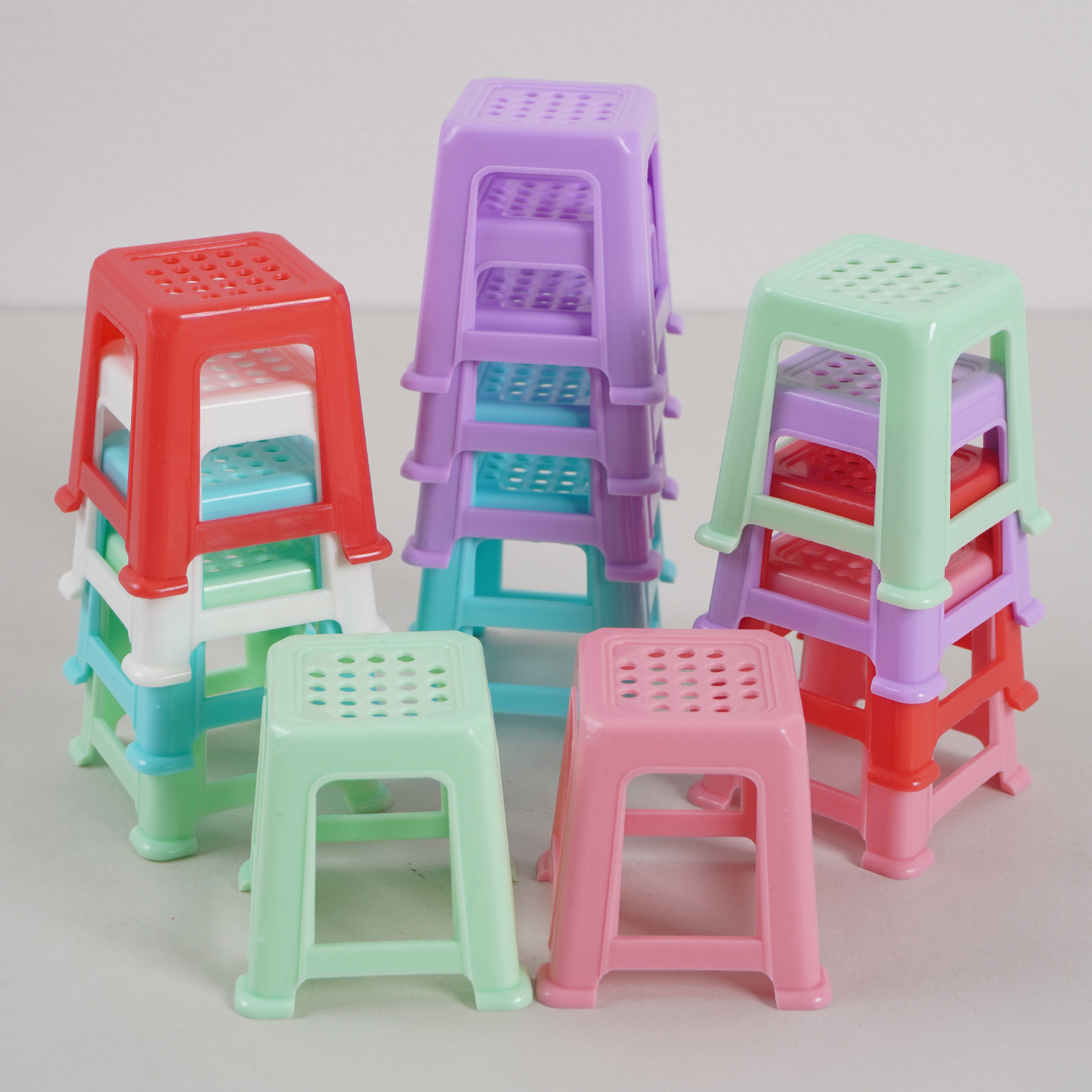 16pcs Mini Canvas Stands Solid - Acrylic Pour Paint review and price